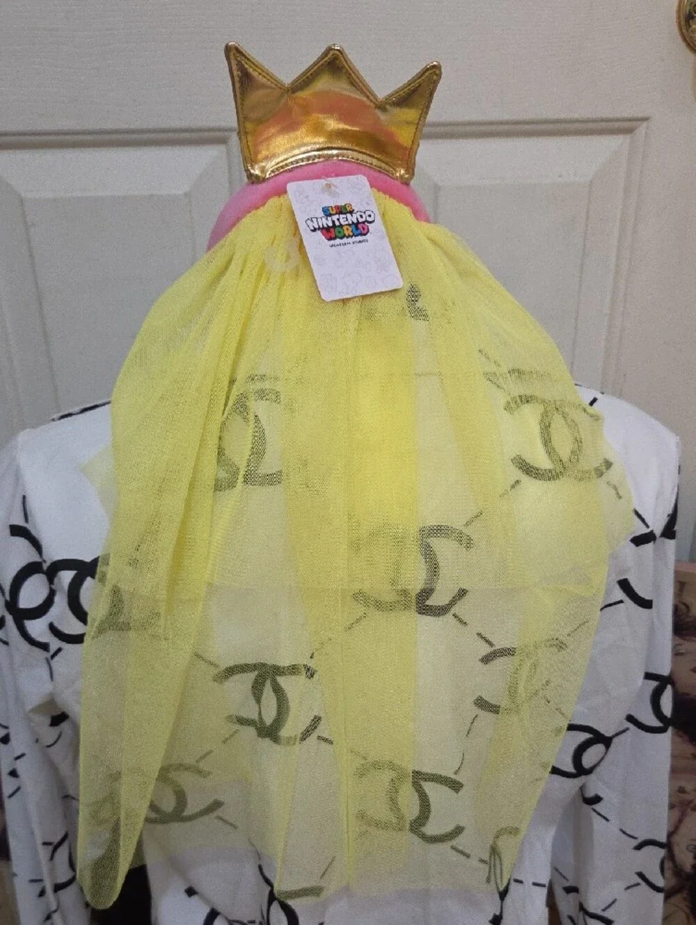 Super Nintendo World Peach Princess Crown Headband